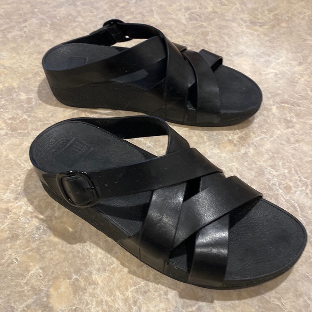 Fitflop Black Leather Strappy Sandals Size 7